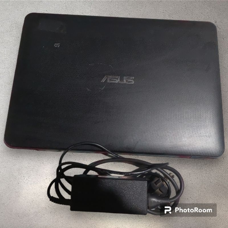 laptop asus AMD A8 Radeon R5 ram 4gb hardisk 500gb