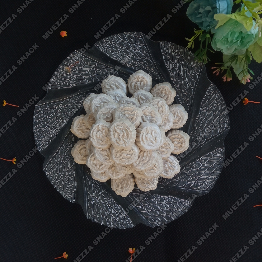 

NOB Kue satu kacang ijo khas kuningan isi gram 1 pics