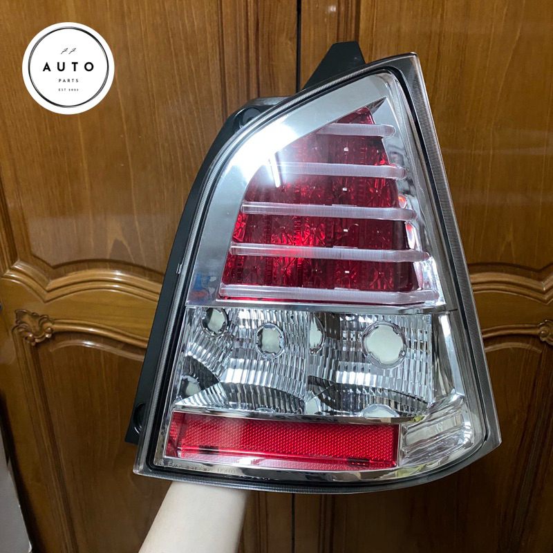 Stoplamp Nissan Grand Livina 2008 - 2010