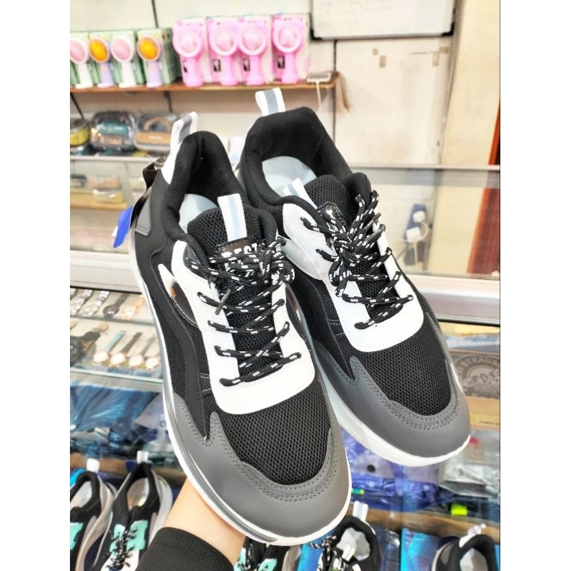 [JURAGAN TAS BANYUWANGI] SNEAKERS HANNOV 823