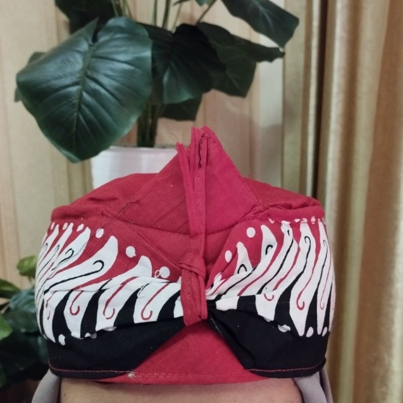 Iket banyuwangi/jawatimuran / iket sunda Merah Putih