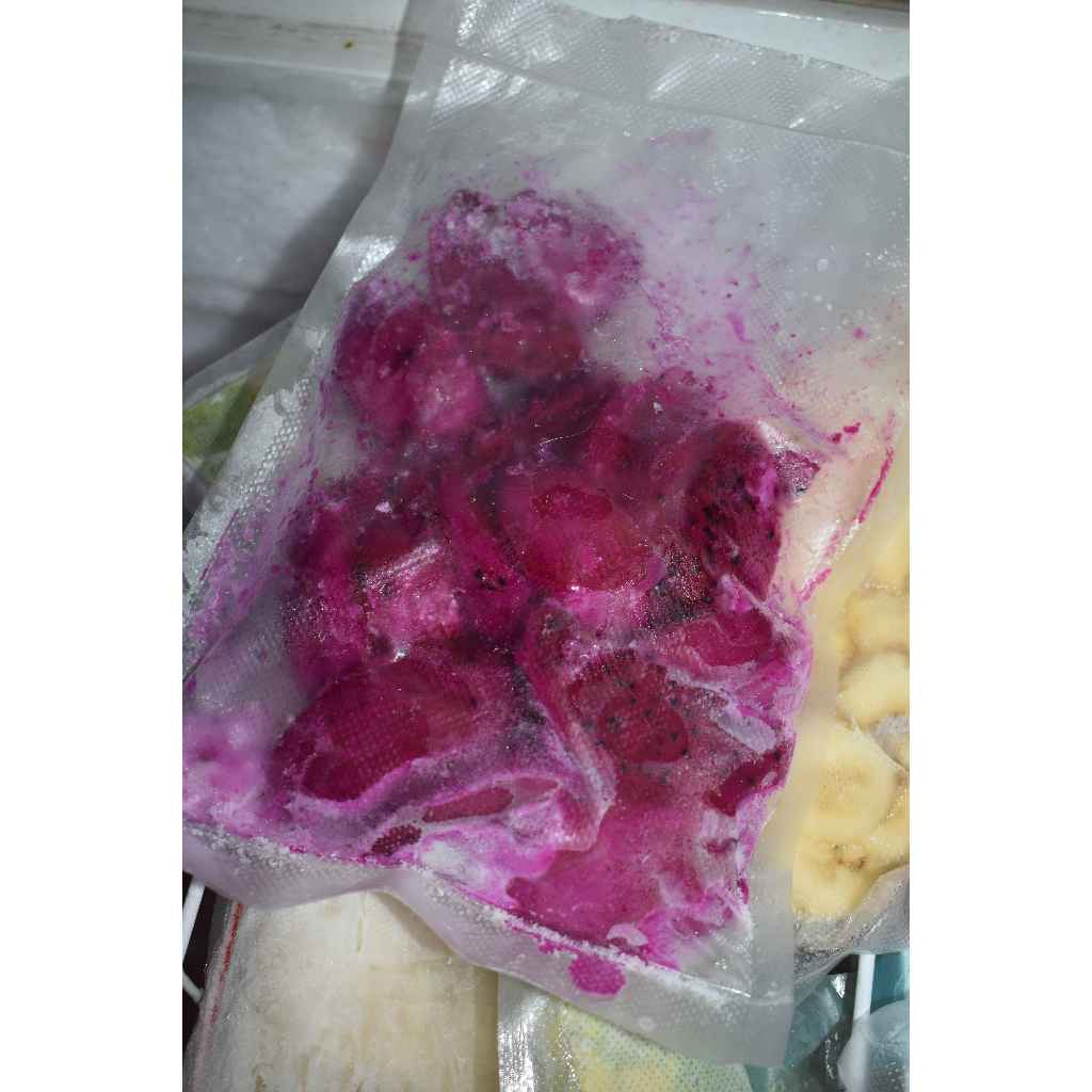 

Buah Naga Merah Frozen