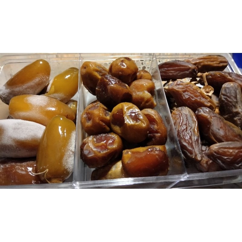 

Paket Kurma Mix/Paket Kurma 3 in 1 | Khalas, Ajwa, Ruthob Libya, Sukari, Kurma Mesir, Tunis Madu, Tunis Tangkai | Bisa Mix by Request dengan Coklat/Kacang | Hampers Kurma | Hampers Ramadhan & Idul Fitri