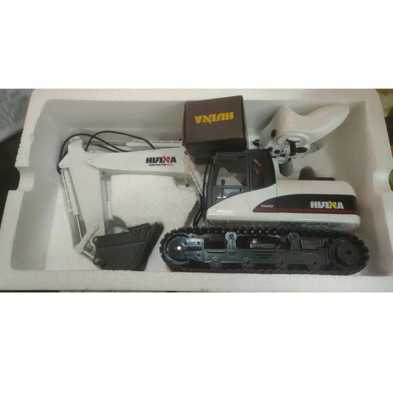 RC excavator huina 1550-70 bonus pencapit cadangan