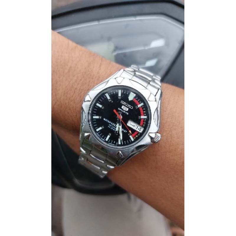 Seiko 5 Sports SNZ449