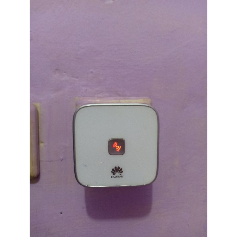 HUAWEI WS322 300Mbps Wireles Range extender Penguat sinyal Tembak wifi tanpa kabel
