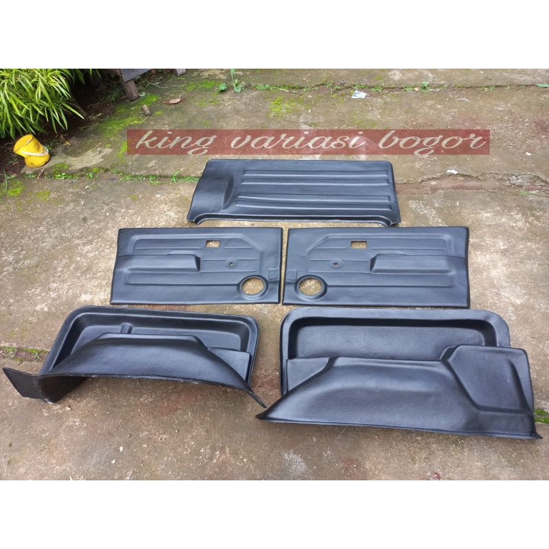 Doortrim Suzuki Jimny katana costum lubang speaker