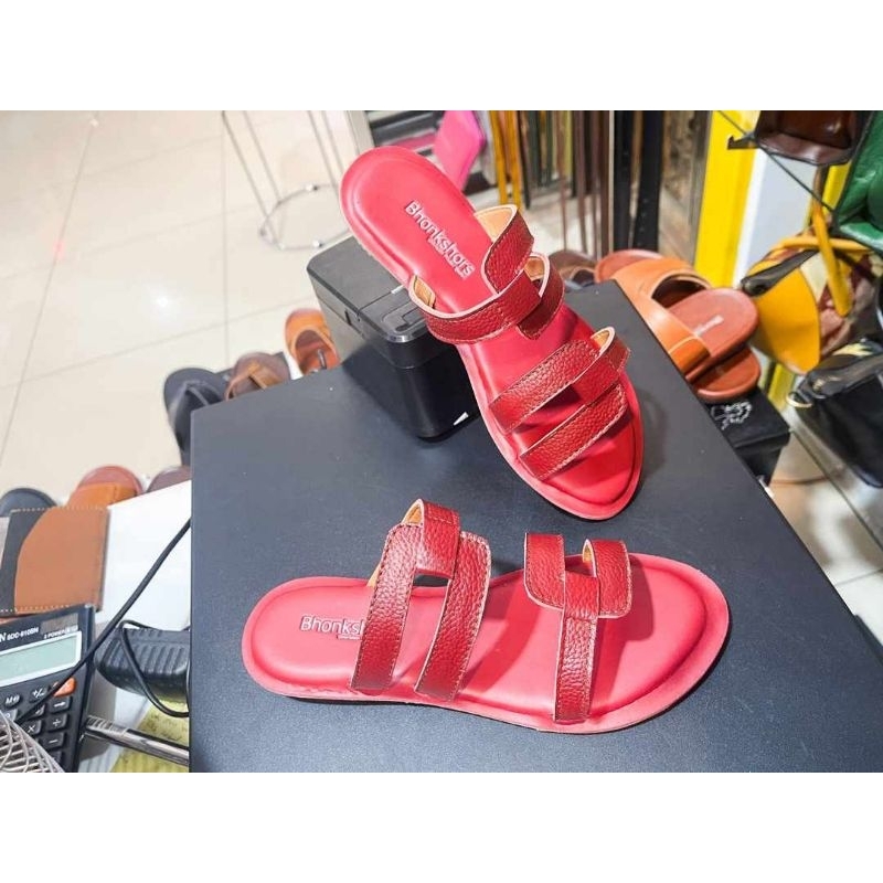 Sandal kulit bhonkshors