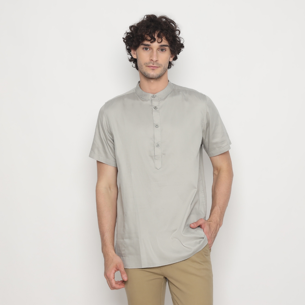 FICHINO Kemeja Koko Kurta Pria Lengan Pendek Donte Hijau Sage 02 - 8625
