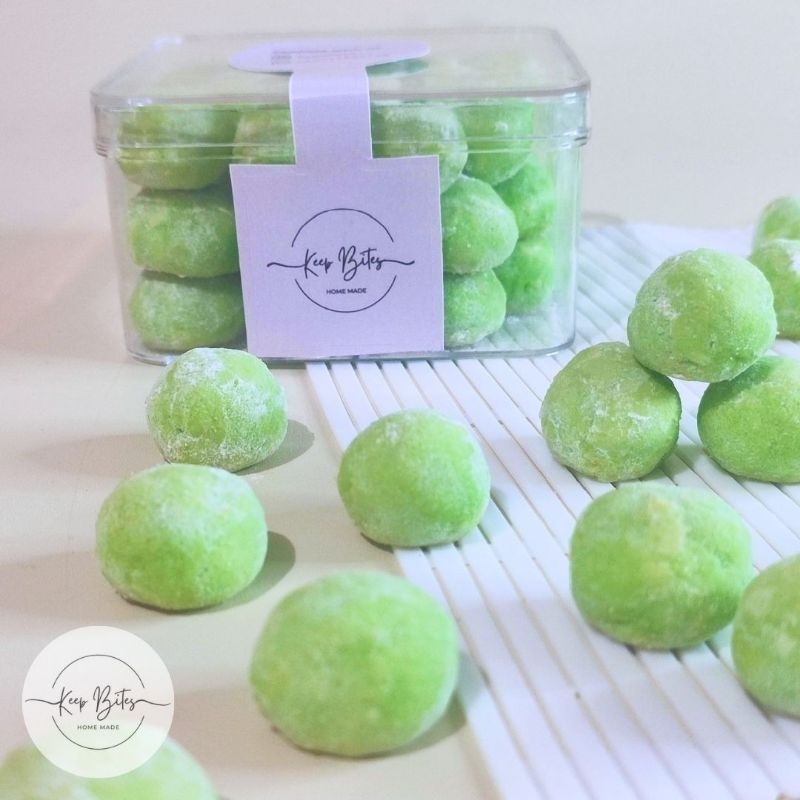 

KUE KERING PANDAN KEJU PREMIUM KEEP BITES