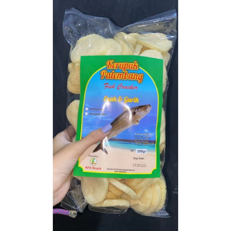 

Krupuk Palembang tenggiri Asli