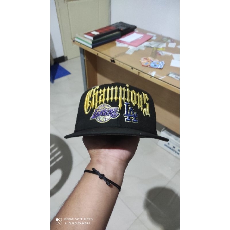 Topi New Era Champions Lakers x Dodgers