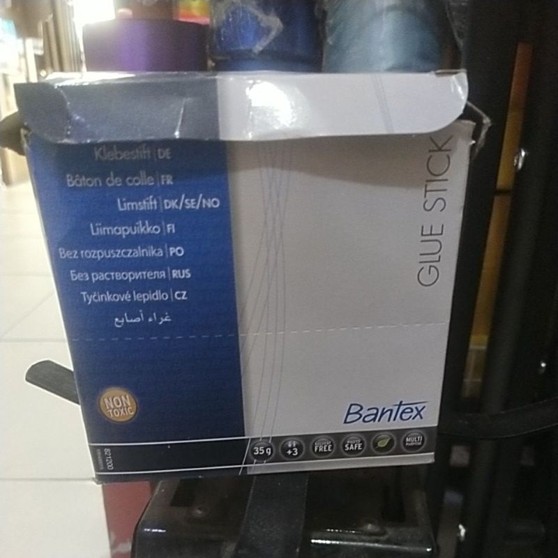 

(1ktk) lem stick bantex isi 12