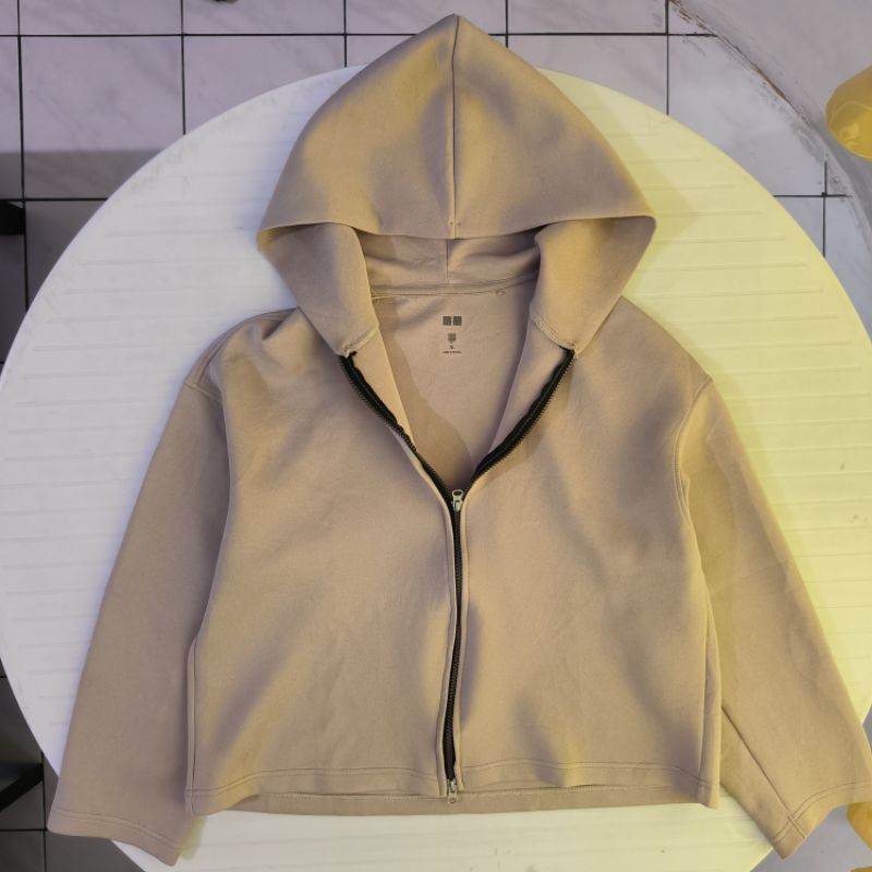Uniqlo Sweat AIR DRY CROP HOODIE Dry Zipper Scuba Beige Krem Abu Hoodie dry fit Oversized Boxy