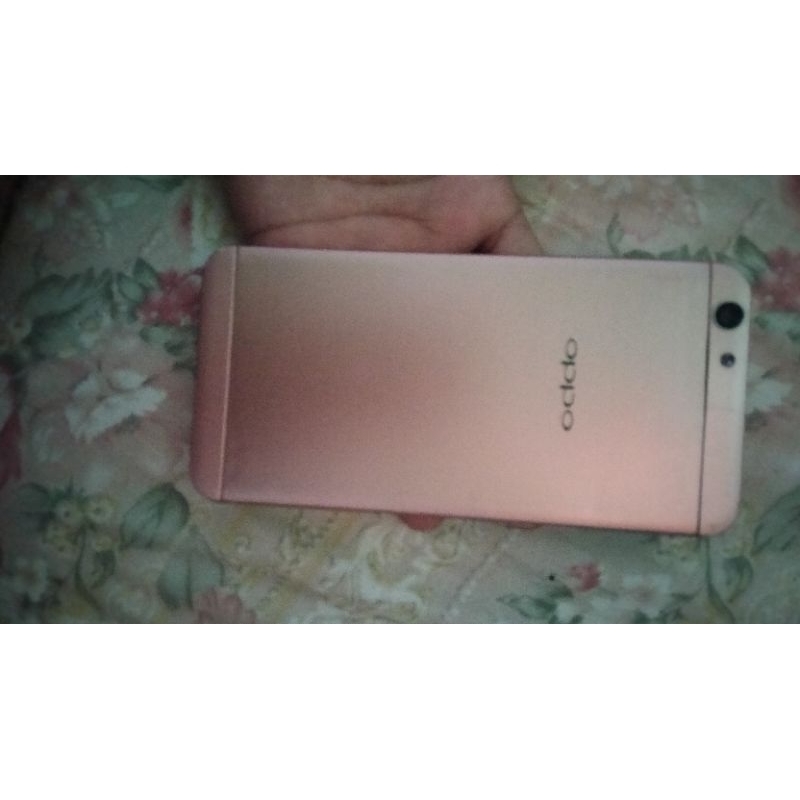 OPPO F1S RAM 4GB