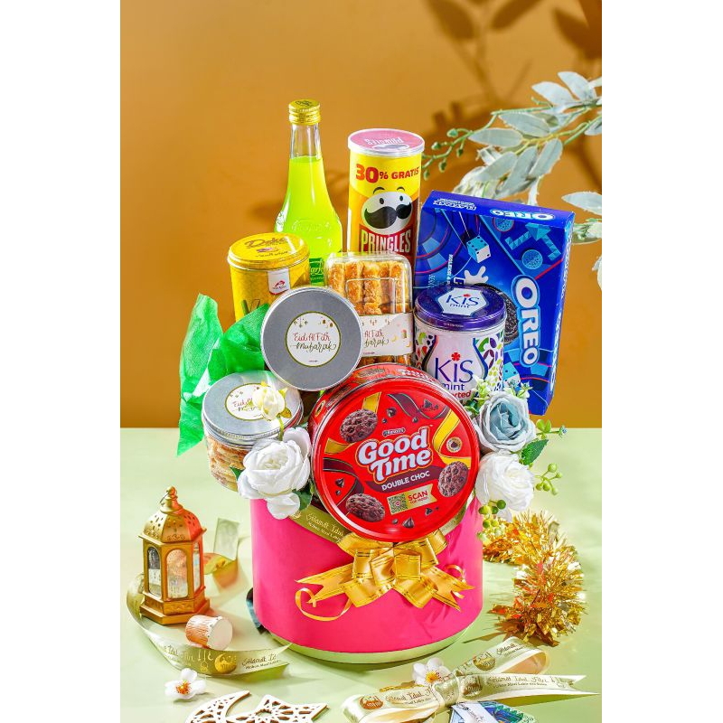 

Happiness hampers | Hampers lebaran | Parcel lebaran | Kue lebaran