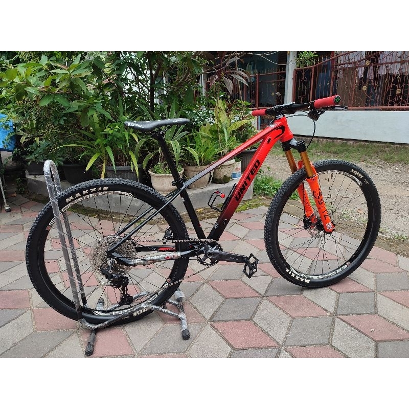 sepeda mtb xc united sl7 spesifikasi bagus