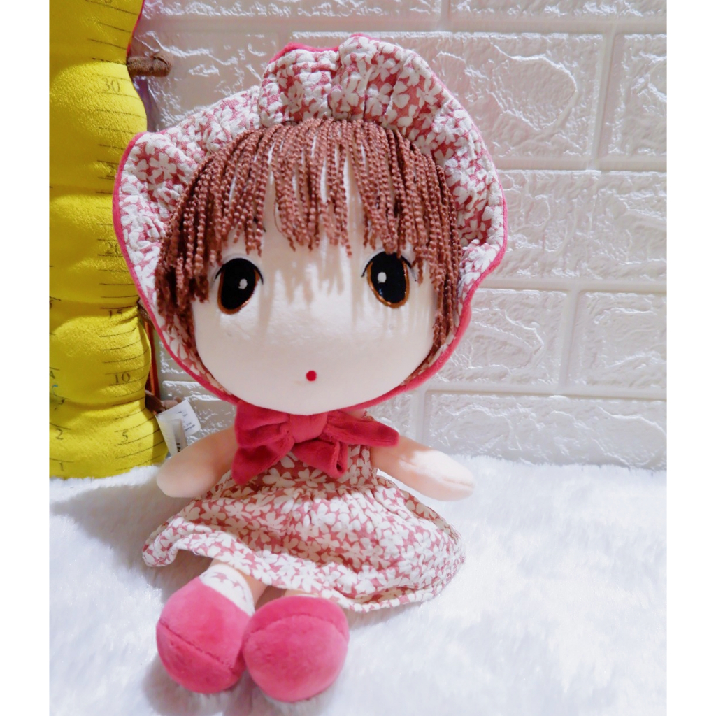 Boneka Cewe ala HWD