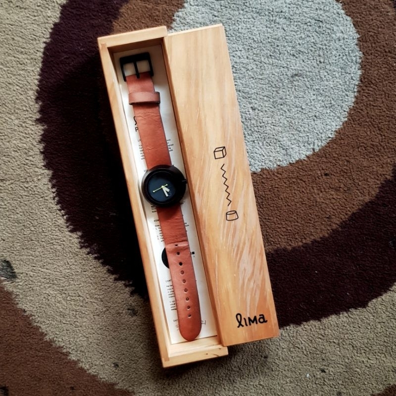 Lima Watch Pagi Ebony