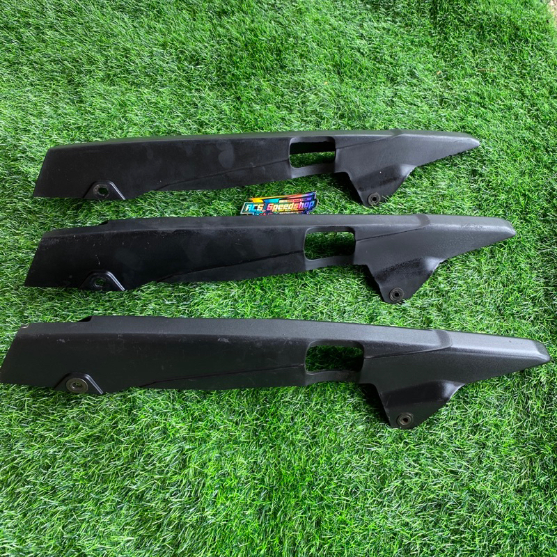Cover tutup rantai Verza / cb verza ori copotan motor