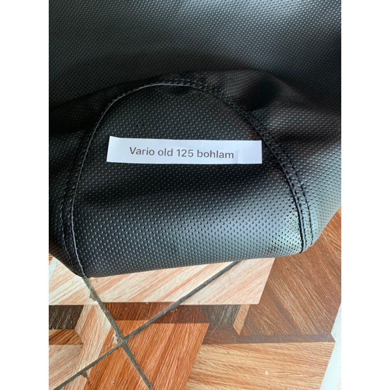 KULIT JOK VARIO 125 led - KULIT JOK VARIO 150 led COVER TUTUP JOK VARIO 125 LAMPU LED