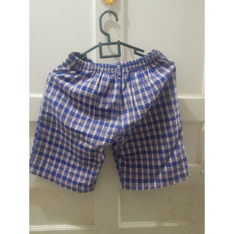 celana sekolah preloved