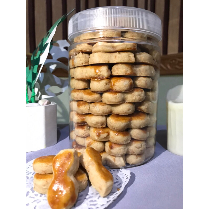 

KUE KACANG | Premium Cookies