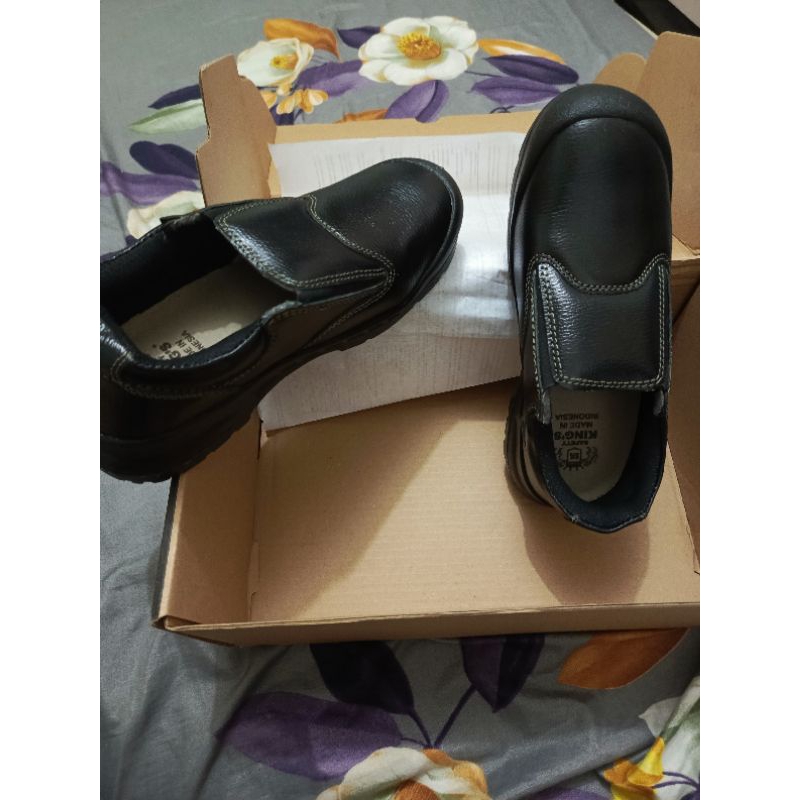 Sepatu Safety KING’S