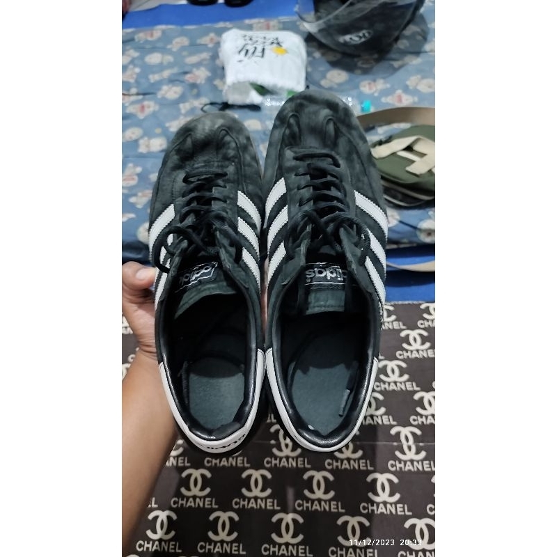 ADIDAS SPEZIAL BLACK WHITE sz 46 SECOND ORIGINAL