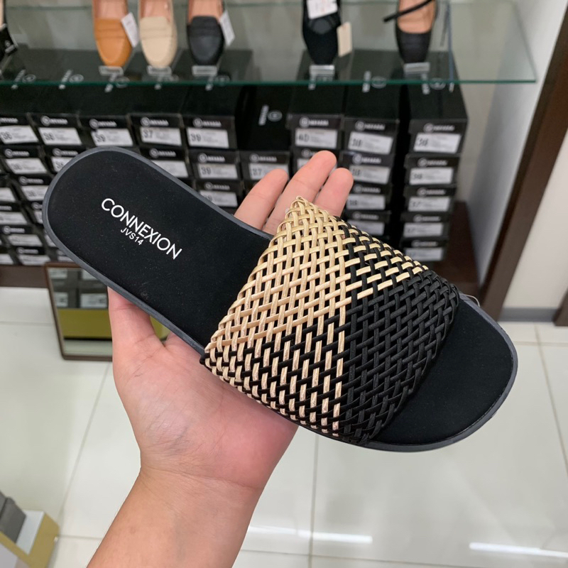 CONNEXION sandal teplek wanita dewasa flat anyaman original FREE tas matahari mall