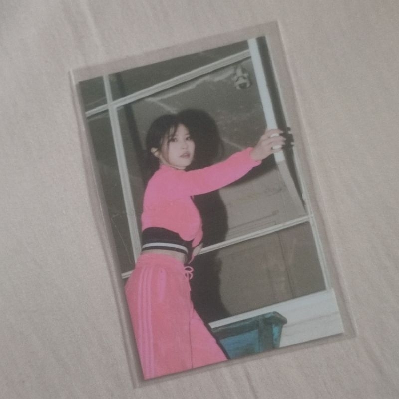 Minicard Hayoung fromis_9 After Midnight Guest
