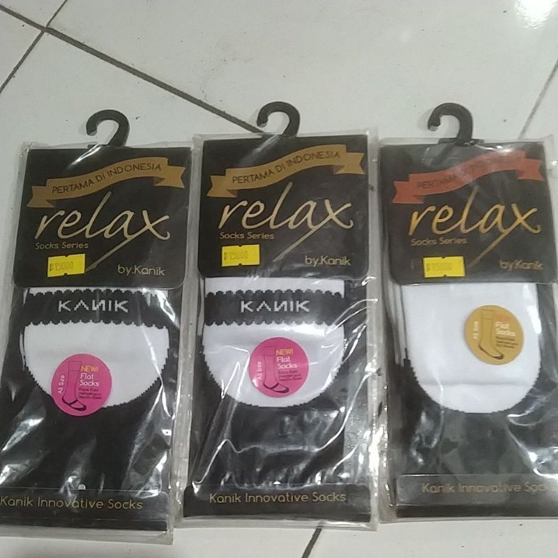 KAOSKAKI KANIK DEWASA ANTI KOTOR RELAX