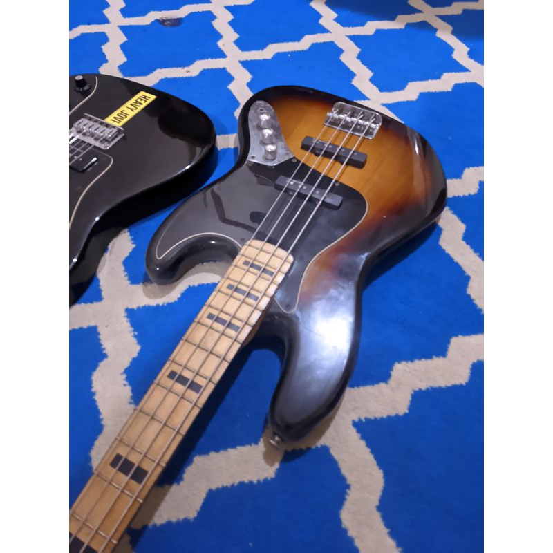 Squier Jazz Bass