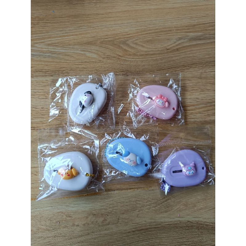 

CUTER SANRIO BULAT harga per 1pcs