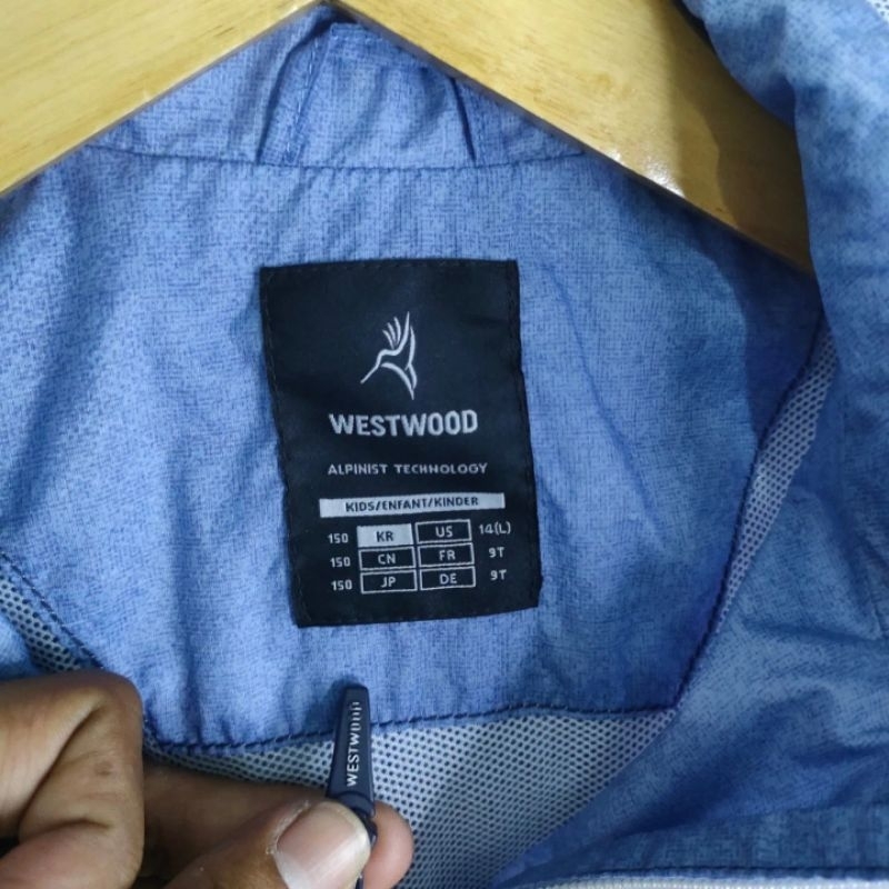 Jaket anak parasut running brand Westwood kids second
