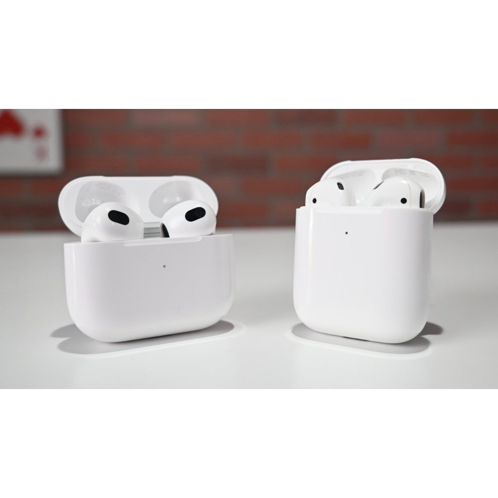 Apple Airpods 2/Airpods 3 Original Ex internasional With Wireless Charging Case Second Original 100% Bergaransi Apple