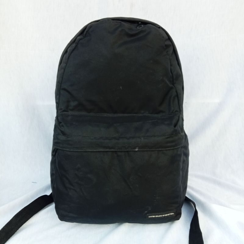 Tas Ransel Backpack Hitam United Colors of Benetton Preloved