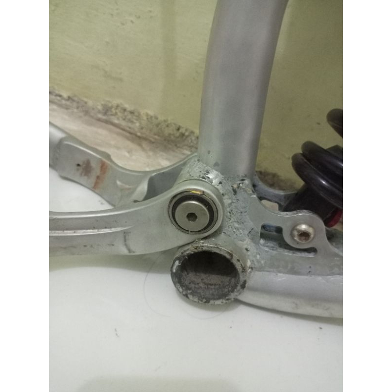 Frame United dominate T2.0 27,5