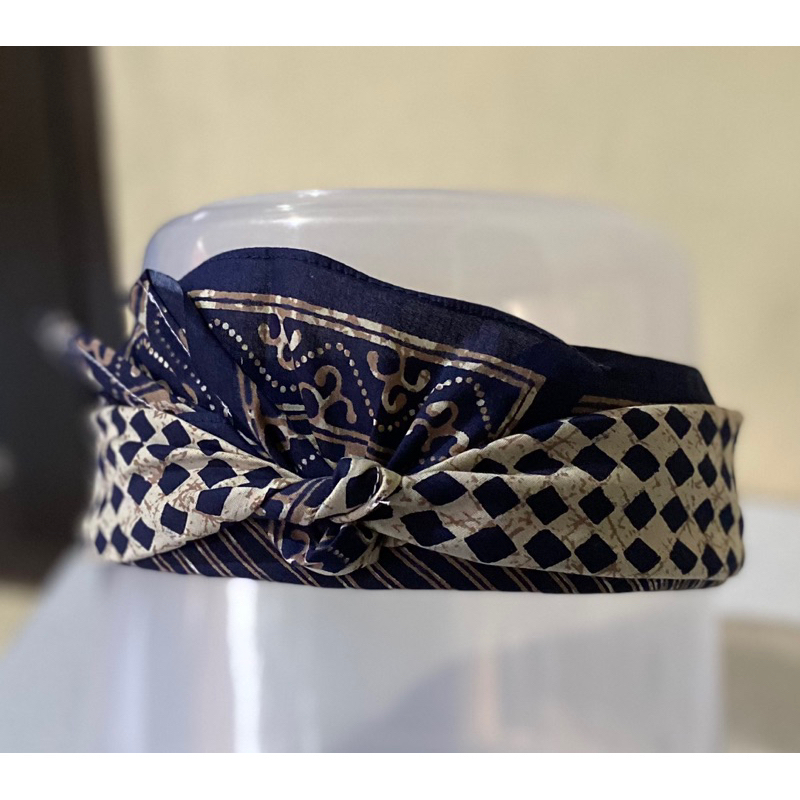 udeng batik semi tulis