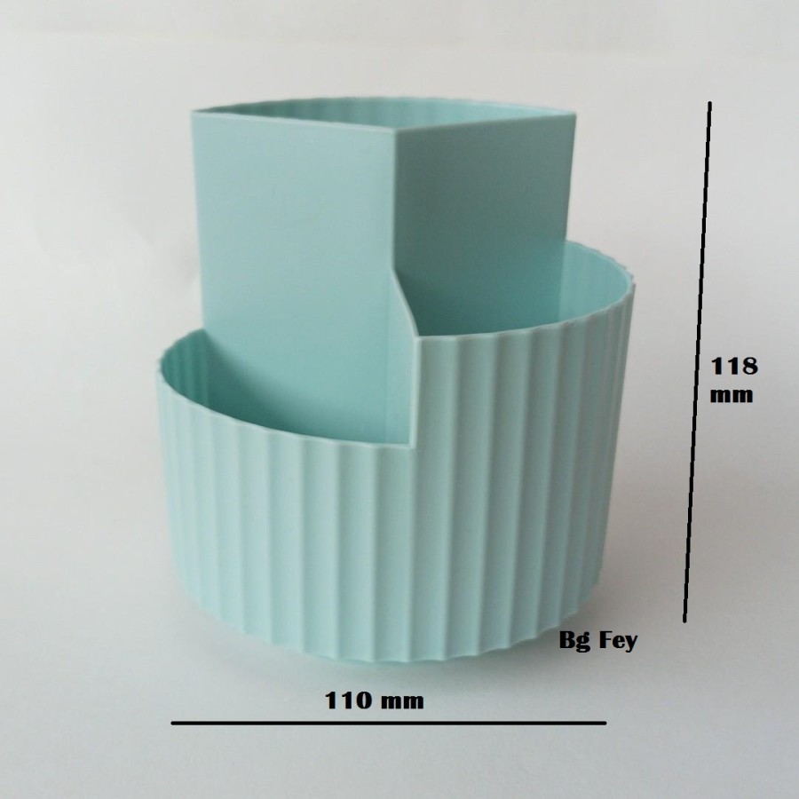 

Tempat Penyimpan Alat Tulis bisa diputar