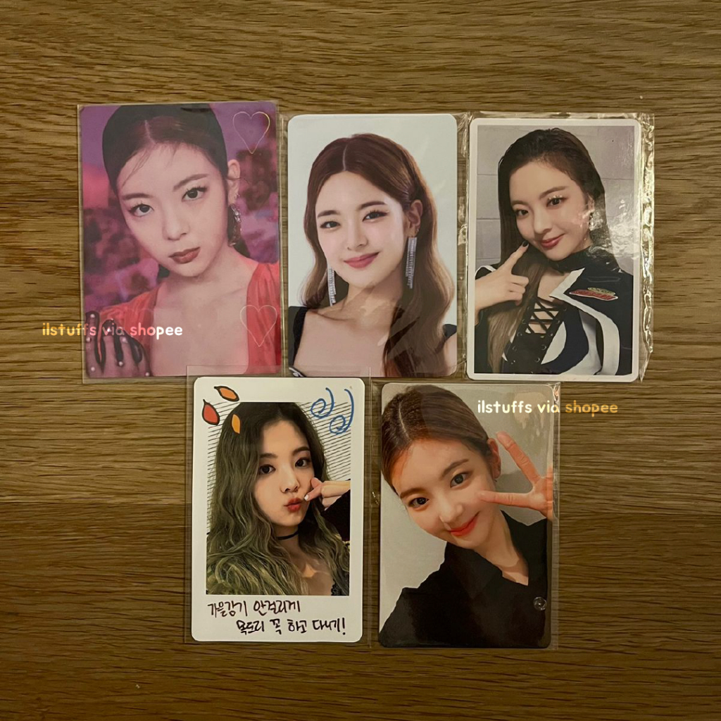 [ OFFICIAL ] Photocard pc lia itzy album guess who limited lim voltage no bad days nbd nov november 