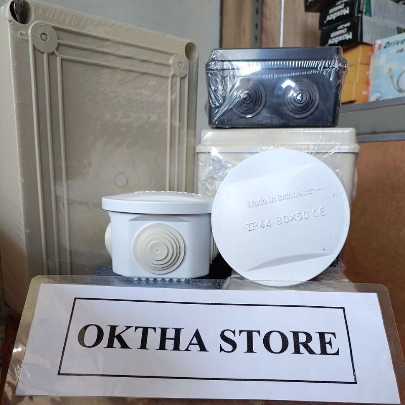 DORADOS BULAT 80 X 50 MM DURADUS PLASTIK MERK MASKO KARET CREAM