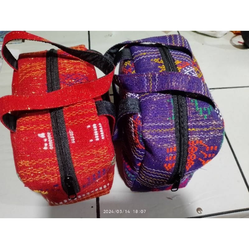 tas tangan wanita [khas ulos batak]