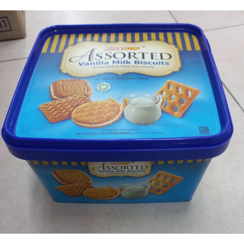 

BISKITOP Assorted Vanilla Milk Biscuits 400g - HK