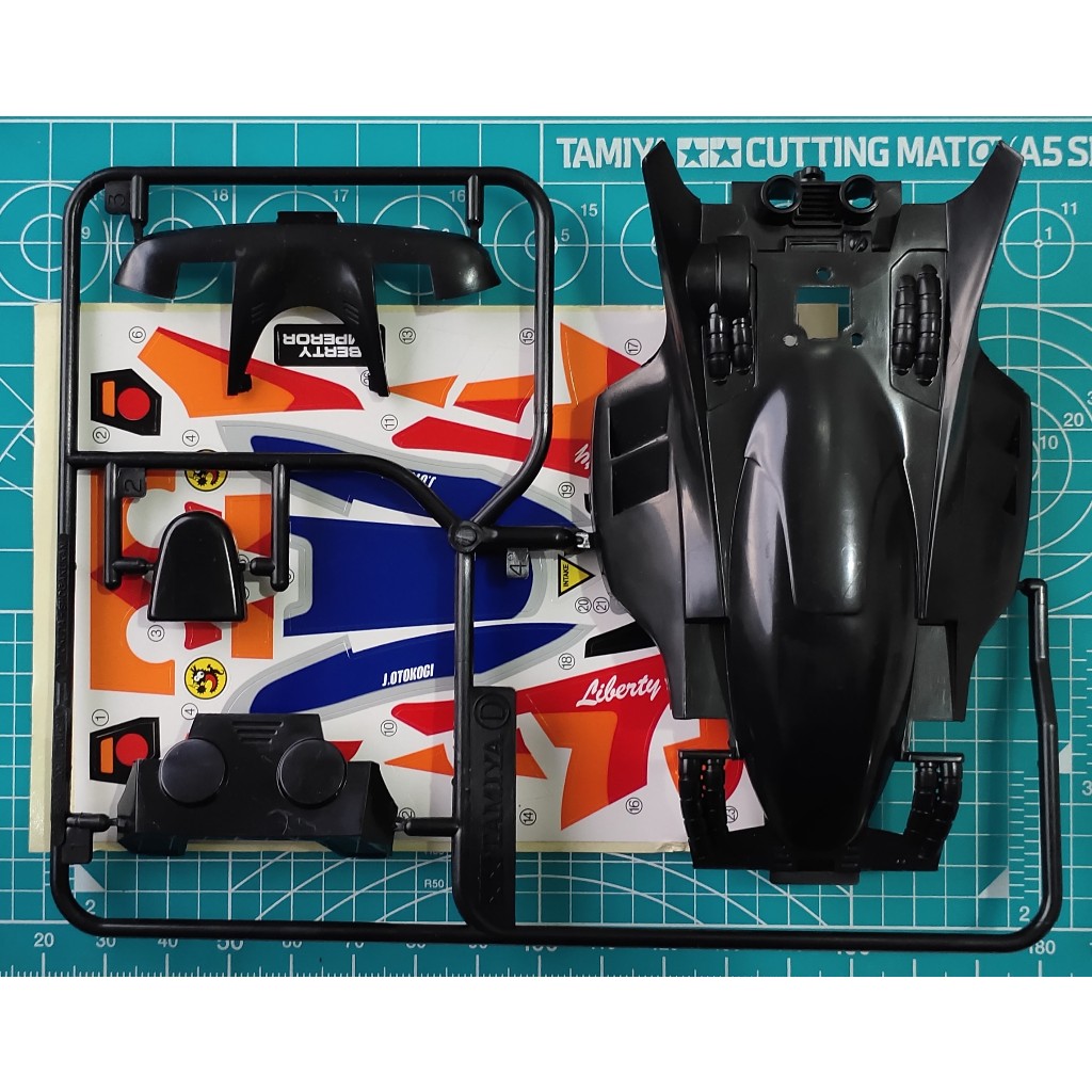 Tamiya 18514 Body Liberty Emperor Black Special (Super-1)