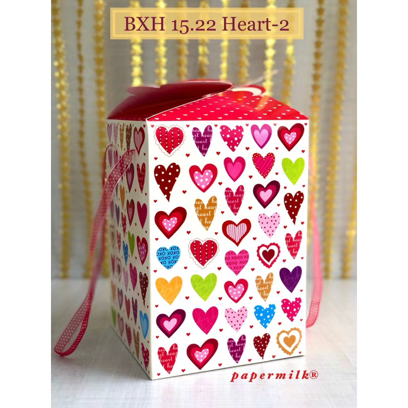 

Papermilk // BXH 15.22 Motif Hati, Gift box, Box Valentine, Box Coklat , kotak lipat, Box Instant