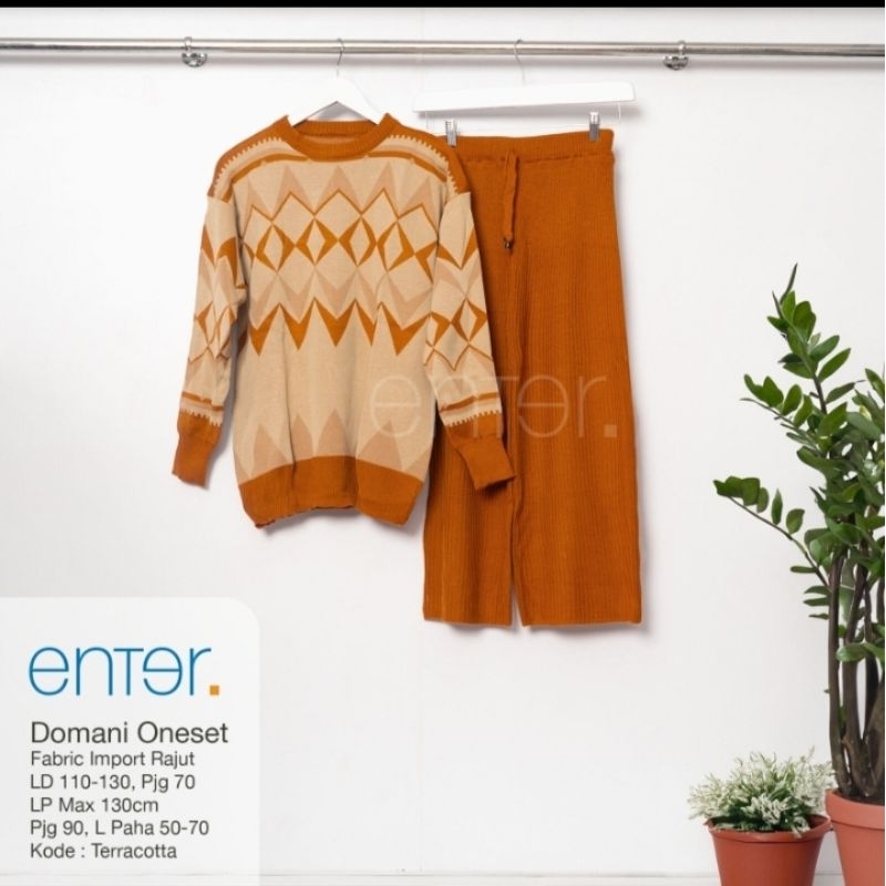 SETELAN CELANA DOMANI SET LD 110-130 BAHAN RAJUT By ENTER SETELAN PAKAIAN WANITA
