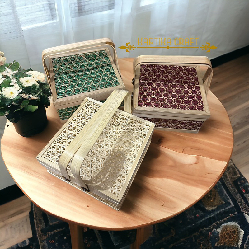 

Box Hampers Bambu Parcel Anyaman Variasi Bambu