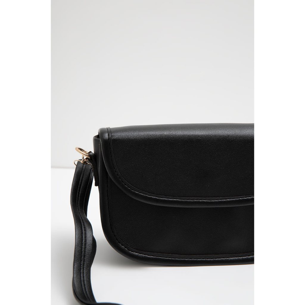 ORIGINAL Berrybenka - Tas Selempang Wanita Tekka Fay Sling Bag 2025