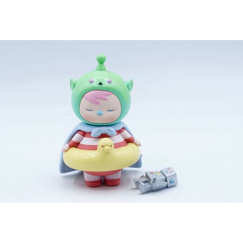 Pop Mart Pucky Sleeping Babies Alien Baby Figure